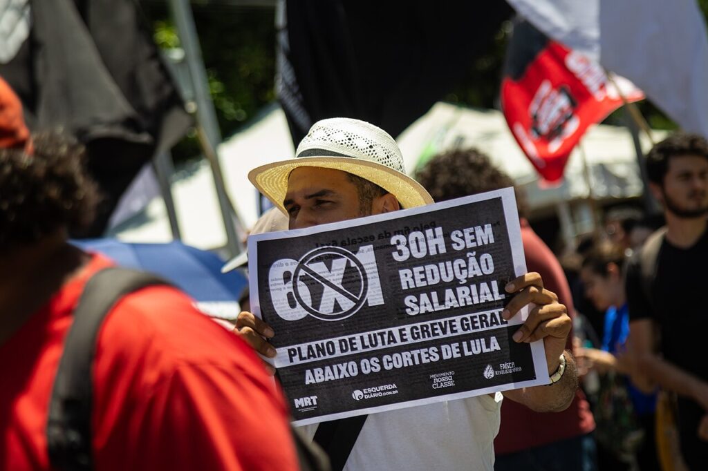 Votação da escala 6x1