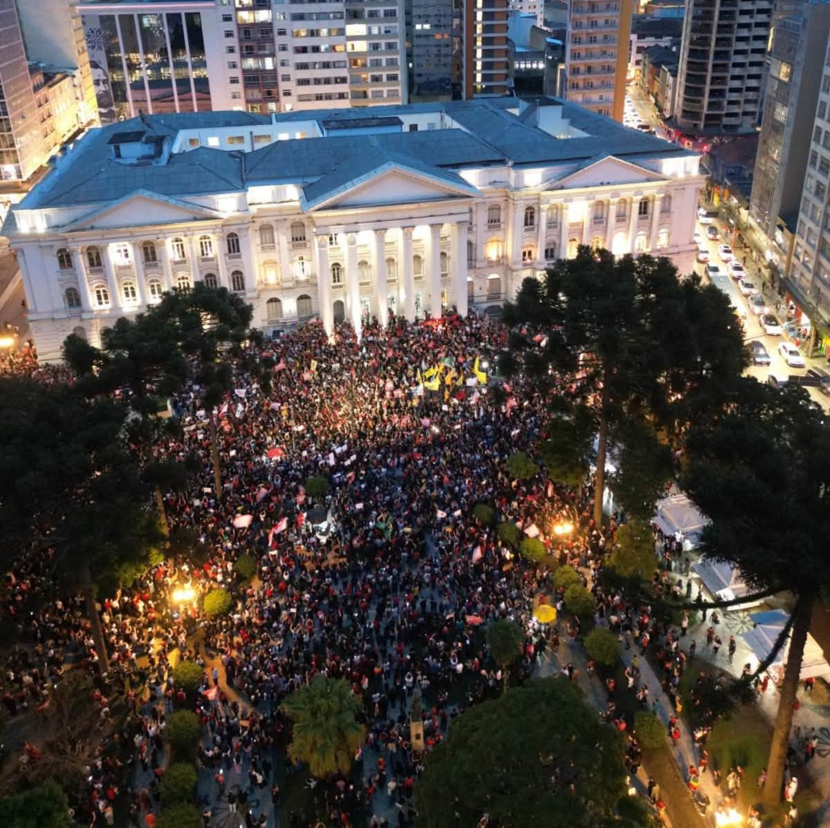 Manifestação em defesa de Lula